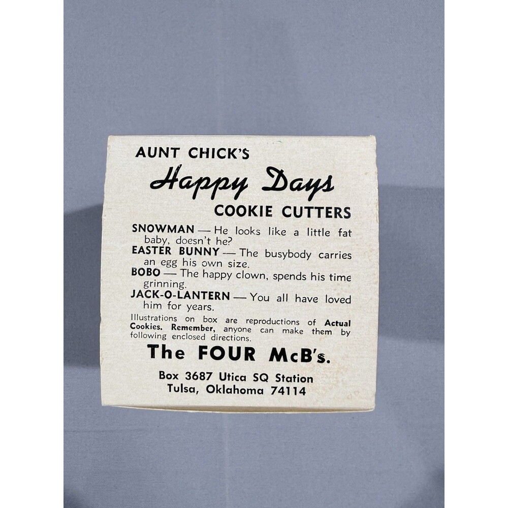 Vtg Aunt Chick's Happy Days Cookie Cutter Set w Box Clown Pumpkin Easter + 1950s